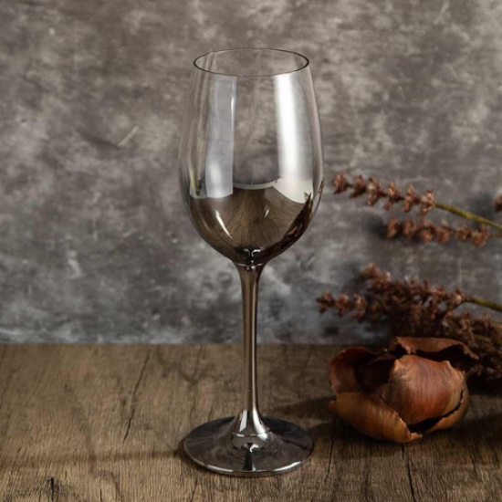 Чаши за вино с огледално столче 385 мл 6 брояна най-ниска цена - podaratsi.bg