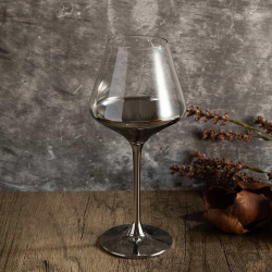 Чаши за вино с огледално столче 400 мл 6 броя