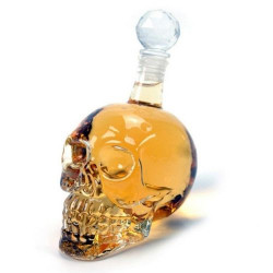 Бутилка за алкохол Skull
