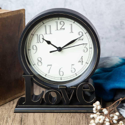 Настолен часовник Love