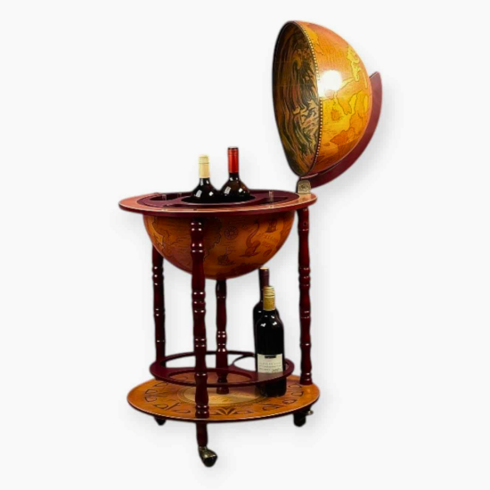 Луксозен минибар глобус със старинна карта и фина изработка