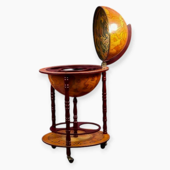 Луксозен минибар глобус със старинна карта и фина изработка