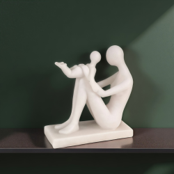 Модерна фигура Майка и дете