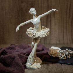 Статуетка на Балерина Великолепна