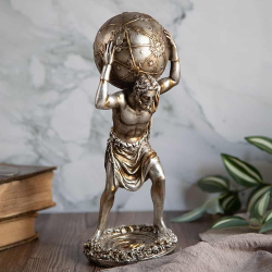 Статуетка на титана Атлас държащ земното кълбо Статуетка на титана Атлас държащ земното кълбо