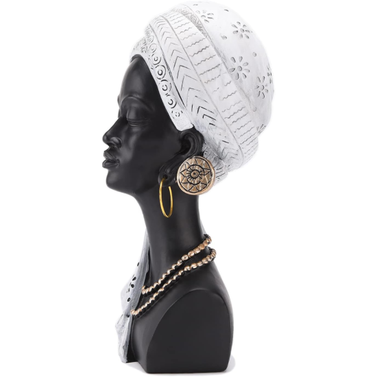 Декоративен бюст на жена в етно стил, подходящ за подарък