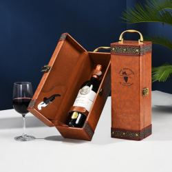 Кутия за вино с тирбушон